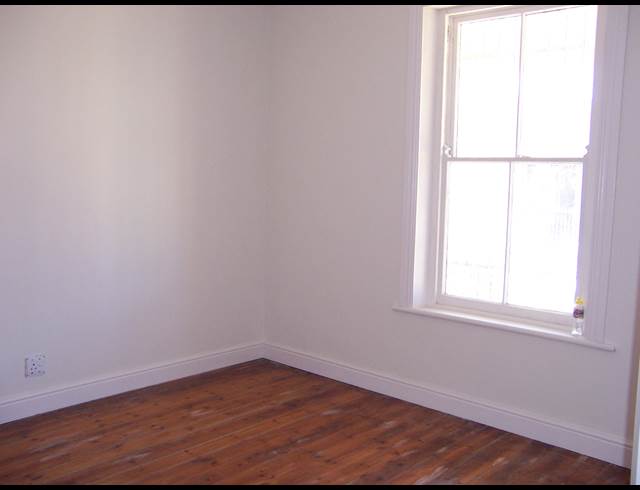 2 bed property to rent in OBSERVATORY