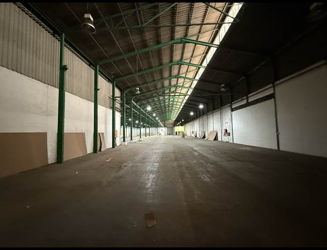 3,544M² WAREHOUSE TO LET IN EPPING INDUSTRIAL