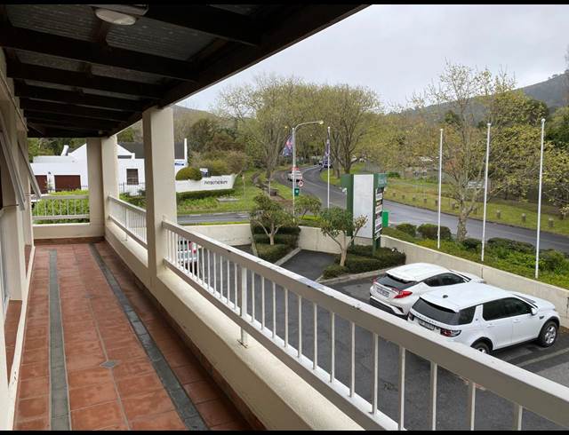 56M² RETAIL TO LET IN HOUT BAY CENTRAL