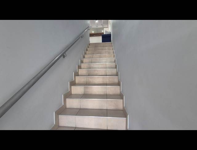 128M² OFFICE TO LET IN WESTLAKE