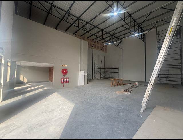 350M² WAREHOUSE TO LET IN BELLVILLE SOUTH INDUSTRIA