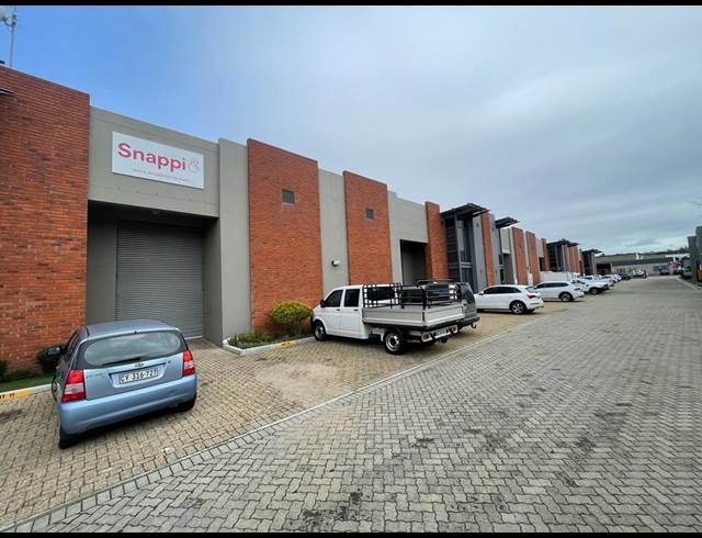 302M² WAREHOUSE TO LET IN STIKLAND INDUSTRIAL