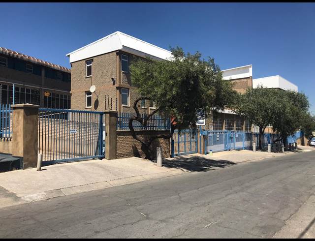 830M² WAREHOUSE TO LET IN KEW