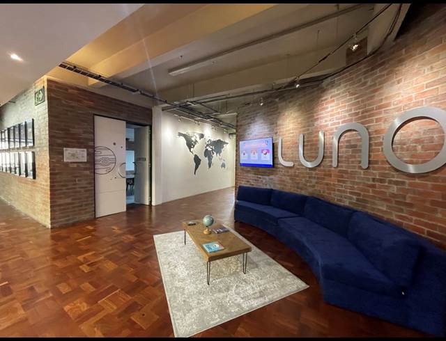 1,560M² OFFICE TO LET IN DE WATERKANT