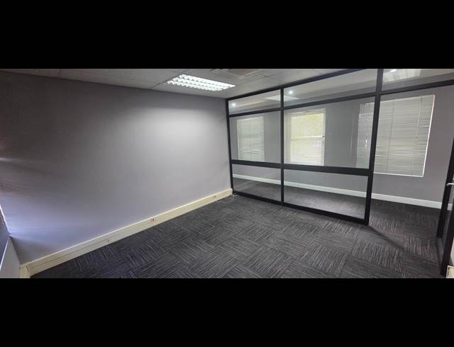 186M² OFFICE TO LET IN NELSPRUIT EXT 2