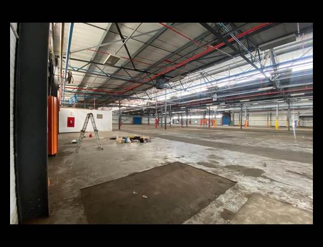 5,775M² WAREHOUSE TO LET IN ANDERBOLT