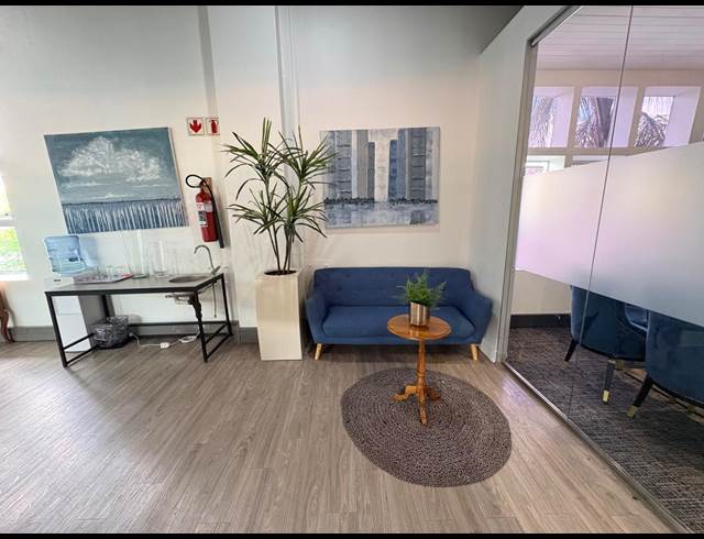 17M² SERVICED OFFICE TO LET IN BARBEQUE DOWNS