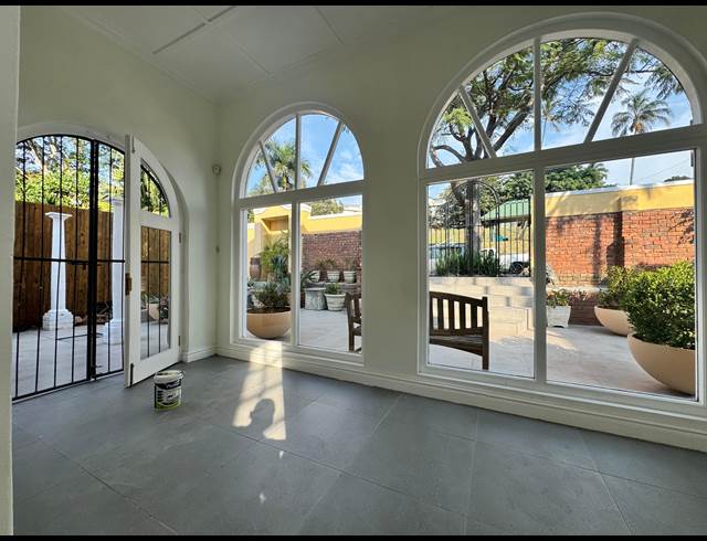 600.18M² SERVICED OFFICE TO LET IN MORNINGSIDE