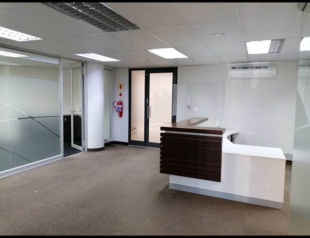 632M² OFFICE TO LET IN TYGER WATERFRONT