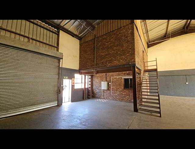 318M² WAREHOUSE TO LET IN ROSSLYN
