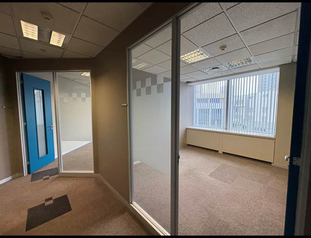 434.90M² OFFICE TO LET IN CAPE TOWN CITY CENTRE