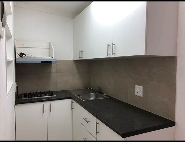 2 bed property to rent in EDGEMEAD