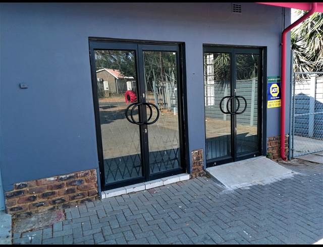 60M² BUSINESS RENTED IN RUSTENBURG CENTRAL