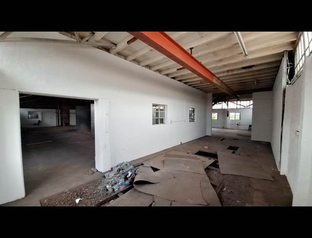 850M² WAREHOUSE TO LET IN KEW