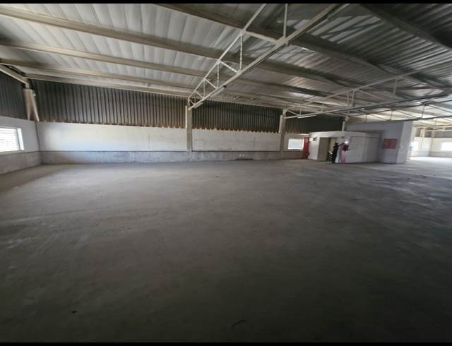 1,500M² WAREHOUSE TO LET IN BENROSE