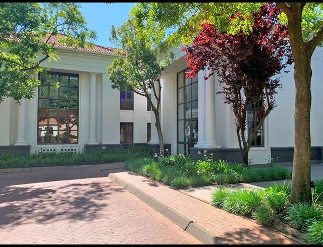 218M² OFFICE TO LET IN HOUGHTON ESTATE
