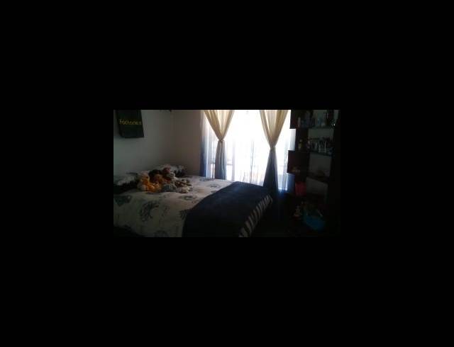 3 bed property to rent in MOREHILL