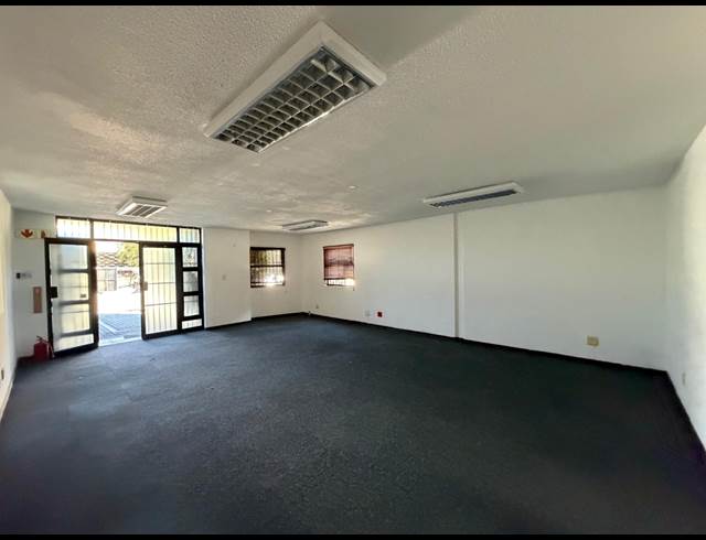 348M² WAREHOUSE TO LET IN BARBEQUE DOWNS