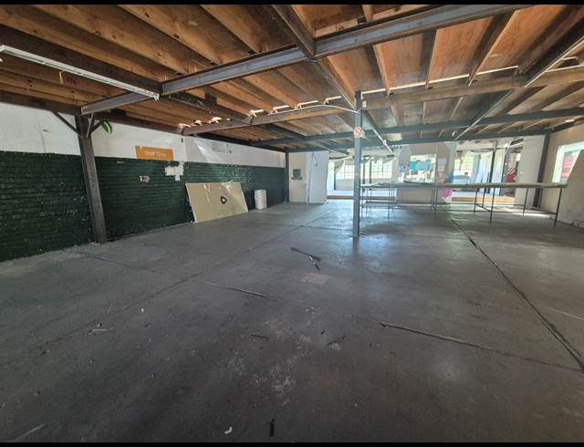 650M² WAREHOUSE TO LET IN WADEVILLE
