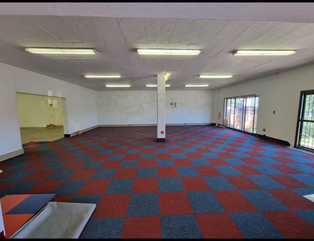 350M² OFFICE TO LET IN ALBERTON NORTH