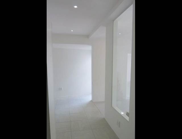 1 bed property to rent in WOODSTOCK