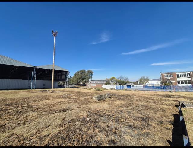 6,000M² INDUSTRIAL YARD TO LET IN WADEVILLE