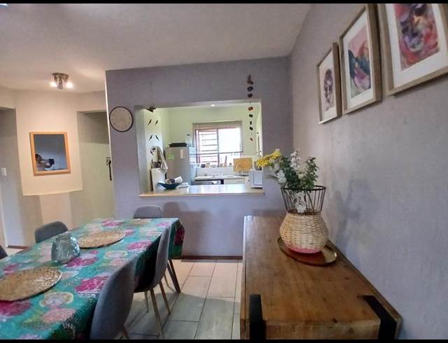 2 BEDROOM PROPERTY TO RENT IN BROMHOF EXT