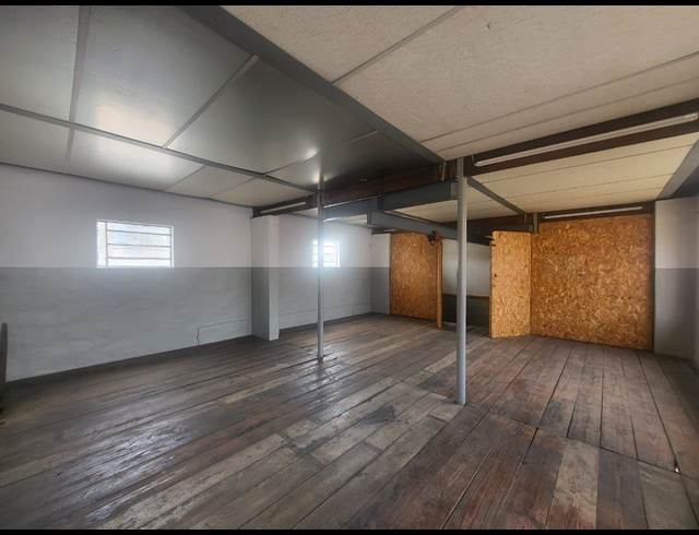 156M² WAREHOUSE TO LET IN KOEDOESPOORT INDUSTRIAL