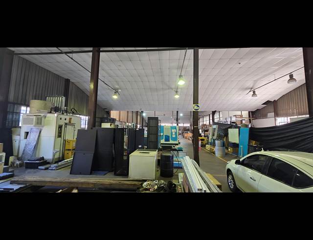 1,313M² WAREHOUSE TO LET IN ROBERTVILLE