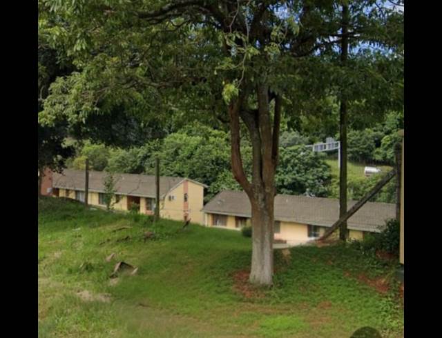 1 BEDROOM FLAT TO LET IN YELLOWWOOD PARK