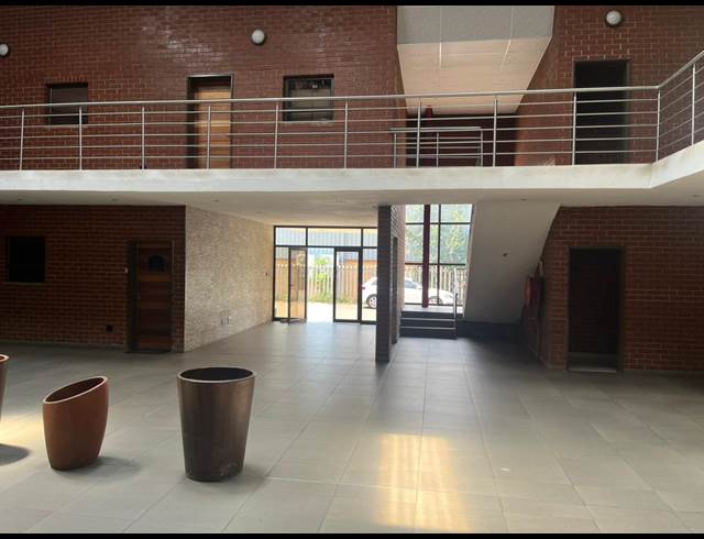 60M² OFFICE TO LET IN ORMONDE