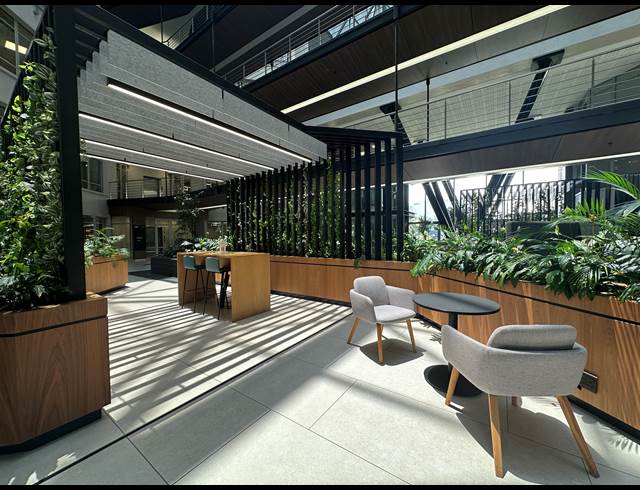 364M² OFFICE TO LET IN SANDTON CENTRAL
