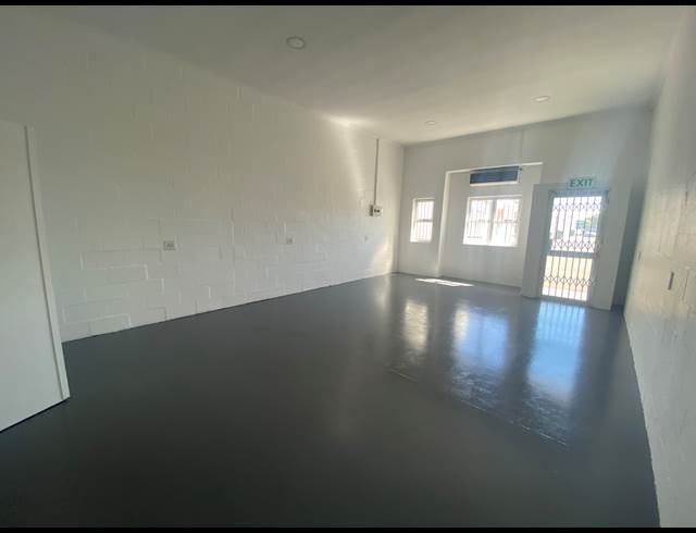200M² WAREHOUSE TO LET IN MILNERTON CENTRAL