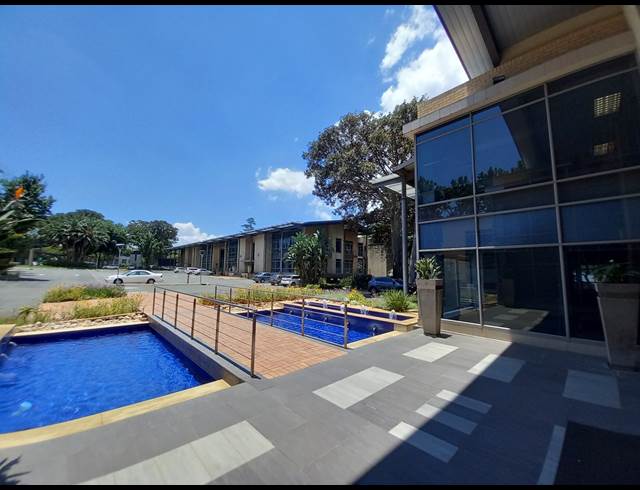 488M² OFFICE TO LET IN BRYANSTON