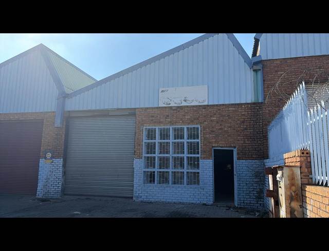 250M² WAREHOUSE TO LET IN PRETORIA WEST