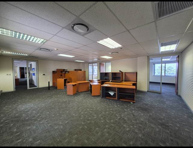 609M² OFFICE TO LET IN ILLOVO