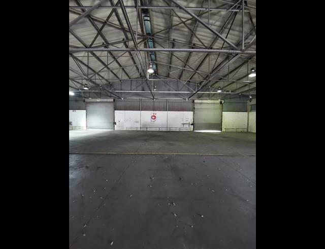 6,319M² WAREHOUSE TO LET IN EPPING INDUSTRIAL