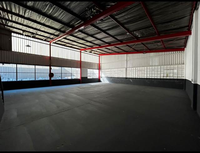 377M² WAREHOUSE TO LET IN WYNBERG