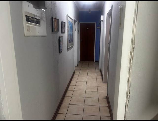 20M² MEDICAL SUITE TO LET IN ORANGE GROVE