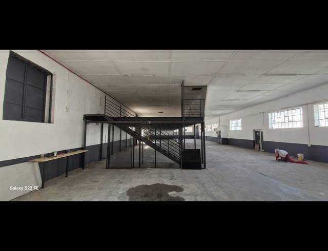 1,000M² WAREHOUSE TO LET IN NEW DOORNFONTEIN