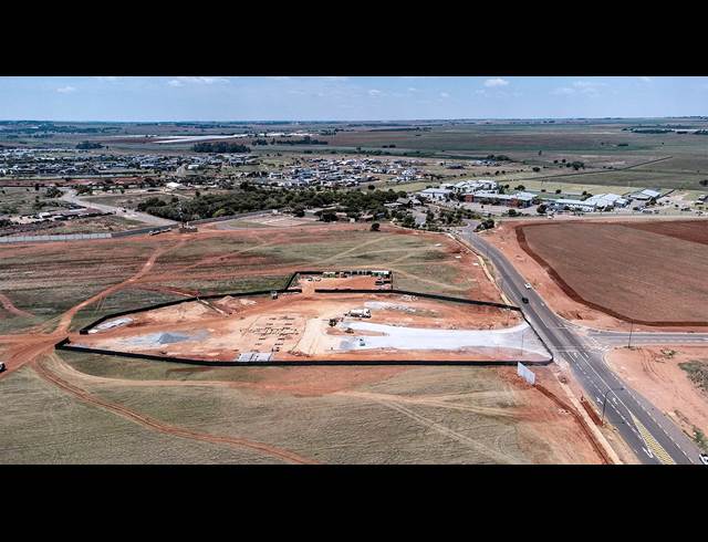 41,500M² WAREHOUSE TO LET IN GLEN MARAIS