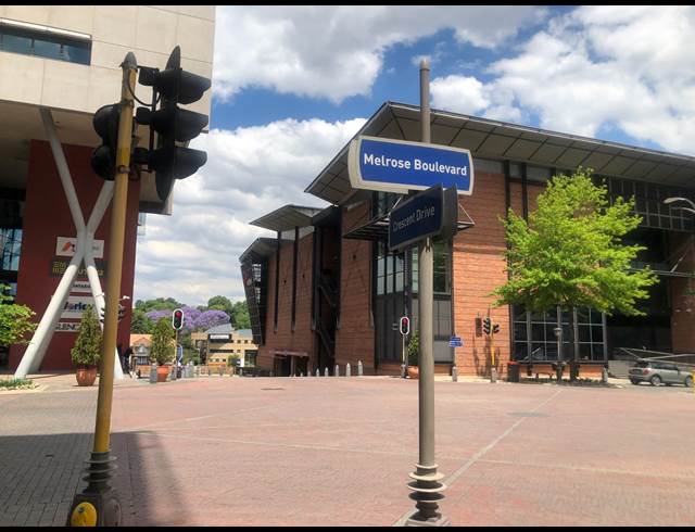 176M² OFFICE TO LET IN MELROSE ARCH