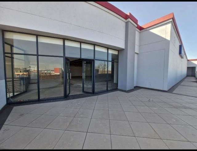 961M² RETAIL TO LET IN DIE HEUWEL