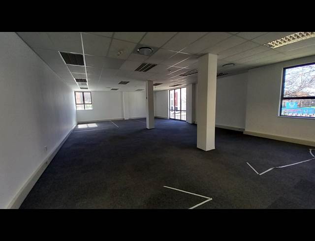 330M² OFFICE TO LET IN RIVONIA