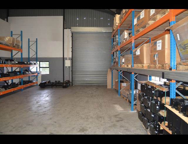 273M² WAREHOUSE TO LET IN BELLVILLE SOUTH