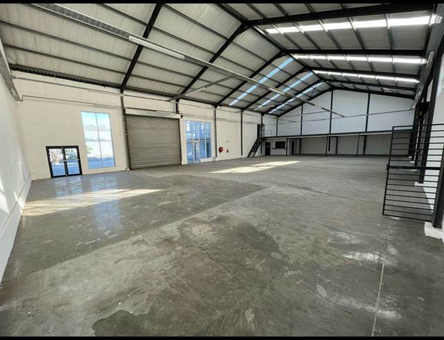 838M² WAREHOUSE TO LET IN PAARDEN EILAND