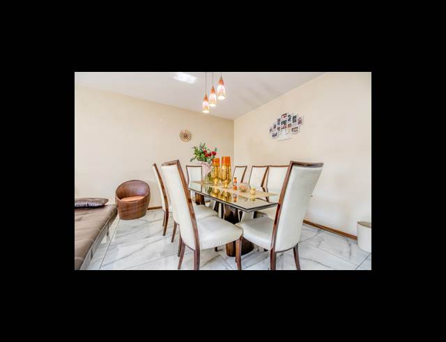 3 BEDROOM APARTMENT TO LET IN SANDTON CENTRAL