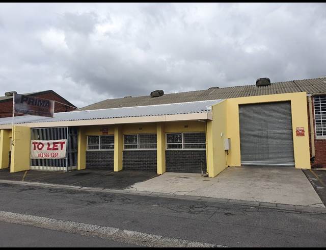 560M² FACTORY TO LET IN TRIANGLE FARM