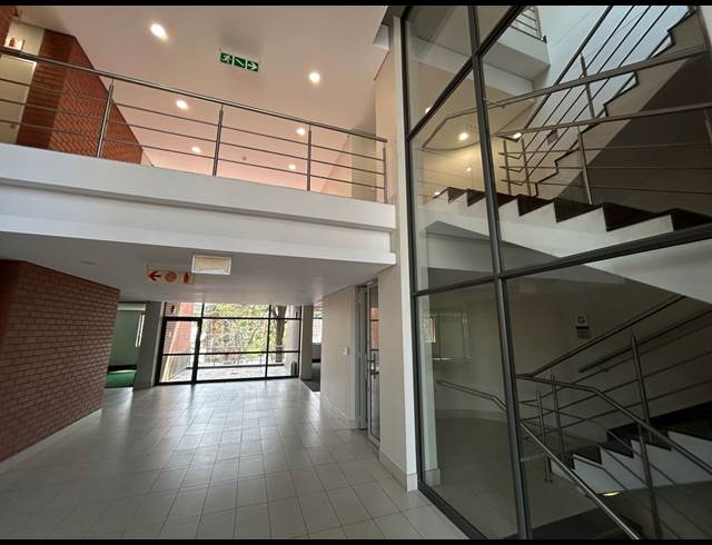 332M² OFFICE TO LET IN SANDTON CENTRAL