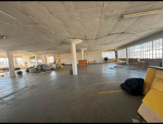 1,850M² WAREHOUSE TO LET IN BOOYSENS RESERVE